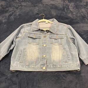 Distressed Light Blue Y2K Denim Jacket size small